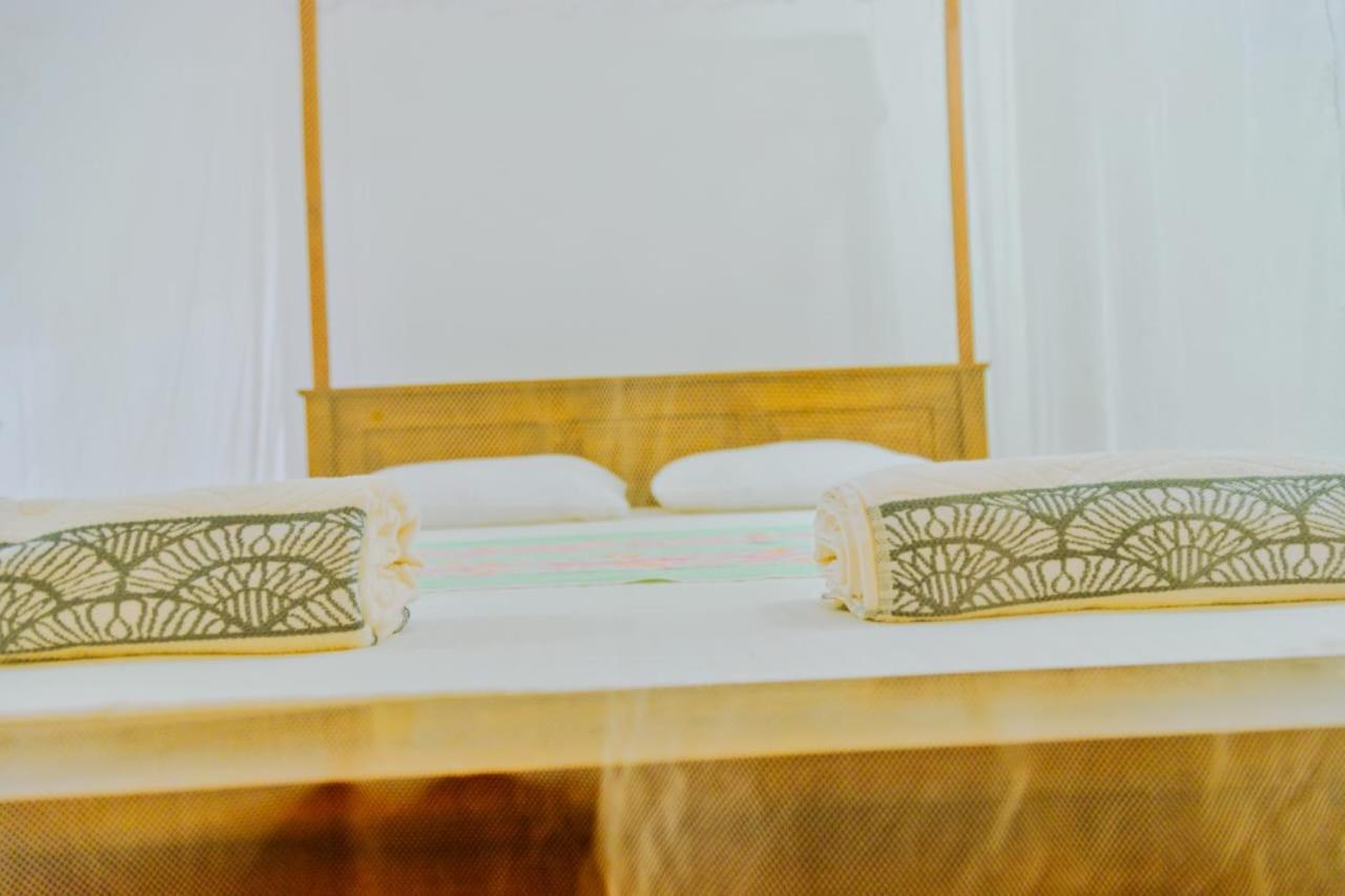 Talalla Ocean Beach Bungalow Matara Bagian luar foto