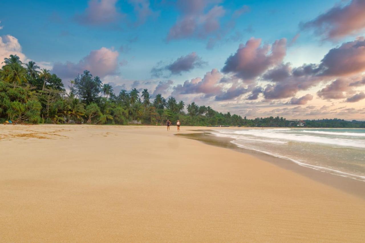 Talalla Ocean Beach Bungalow Matara Bagian luar foto